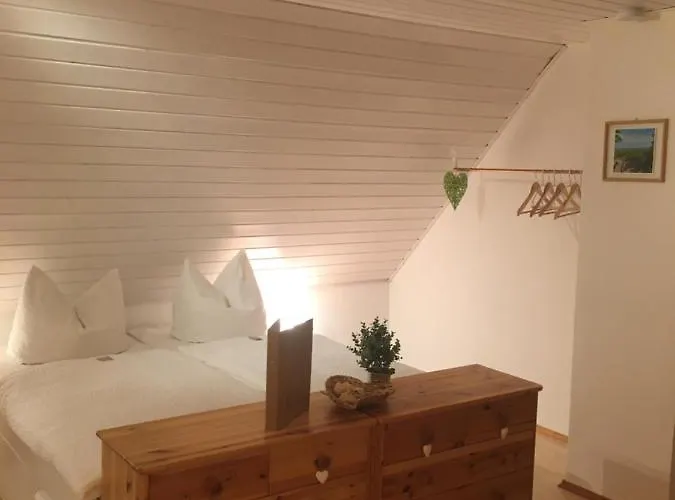 Apartamento Baerbelstein- Burgblick Erlenbach (Rhineland-Palatinate)